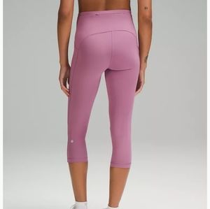 Nwots Lululemon swift speed highrise crop 21'